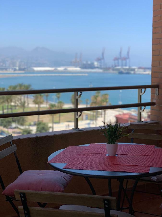 Ferienwohnung Apartamento Primera Linea Málaga Exterior foto